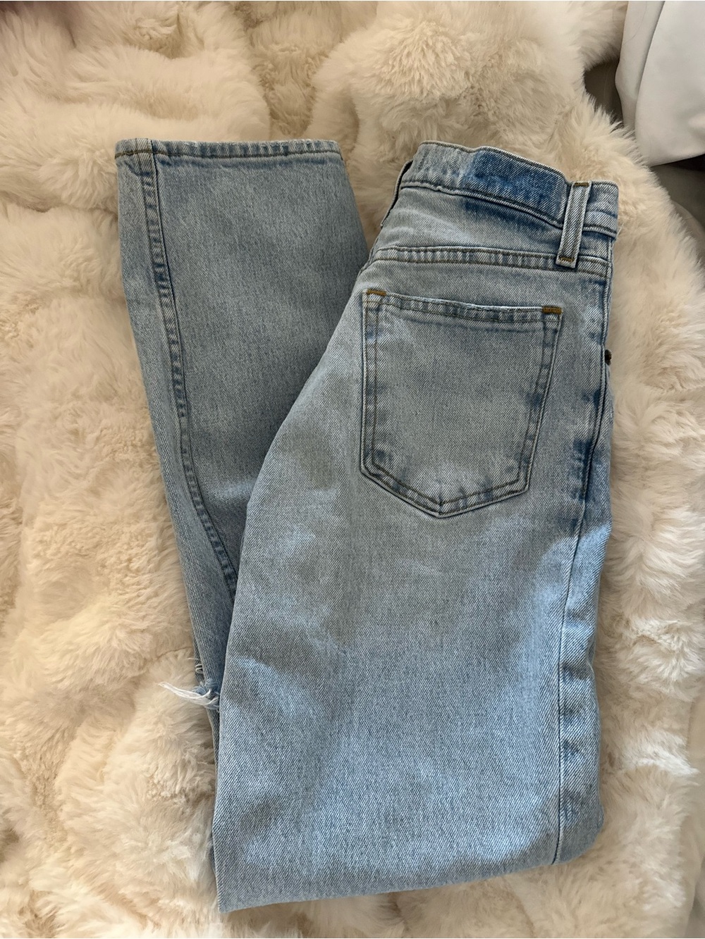 Abercrombie & Fitch the 90’s Straight Ultra High Rise Jeans - Picture 3 of 4